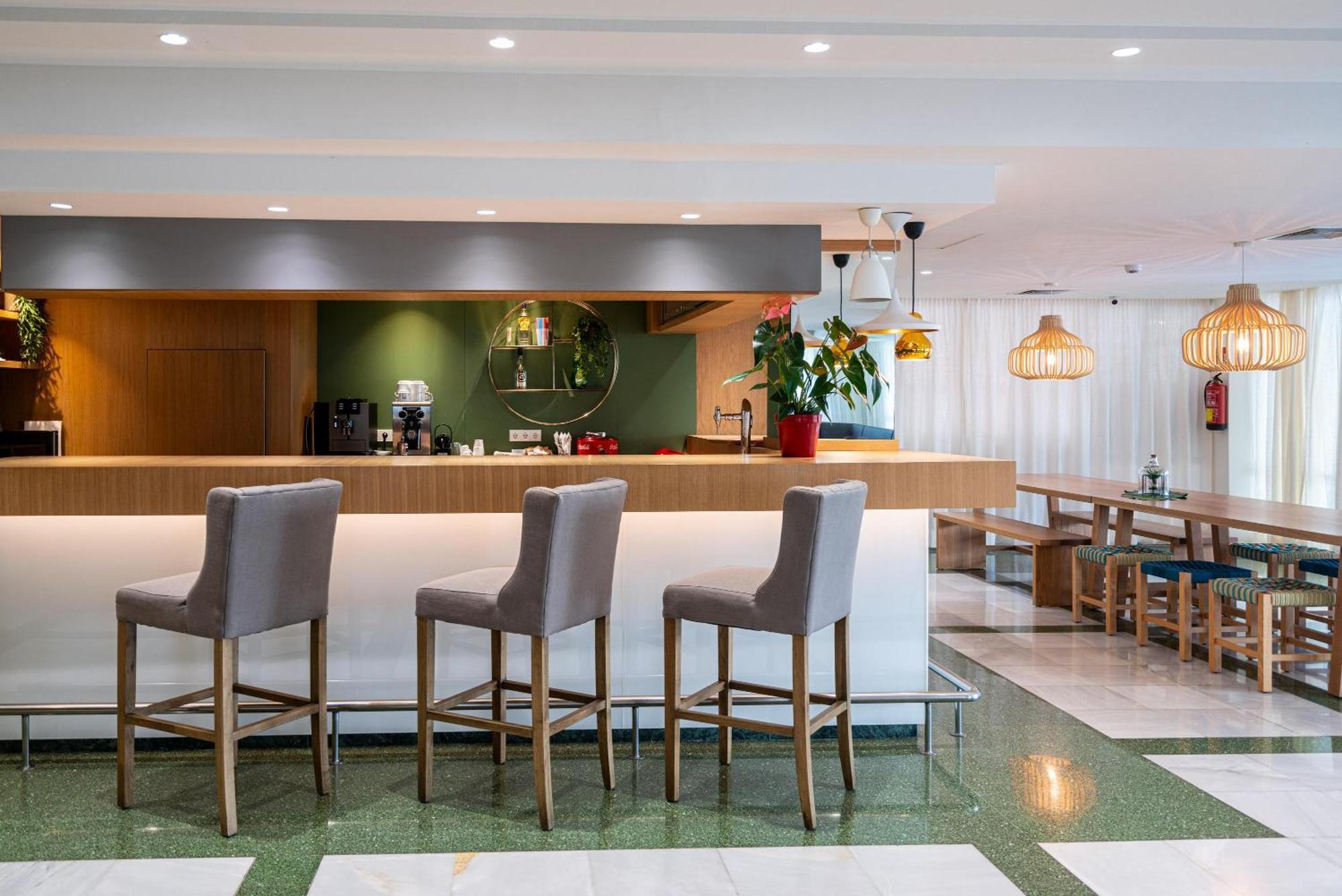Hotel Niagara 4*